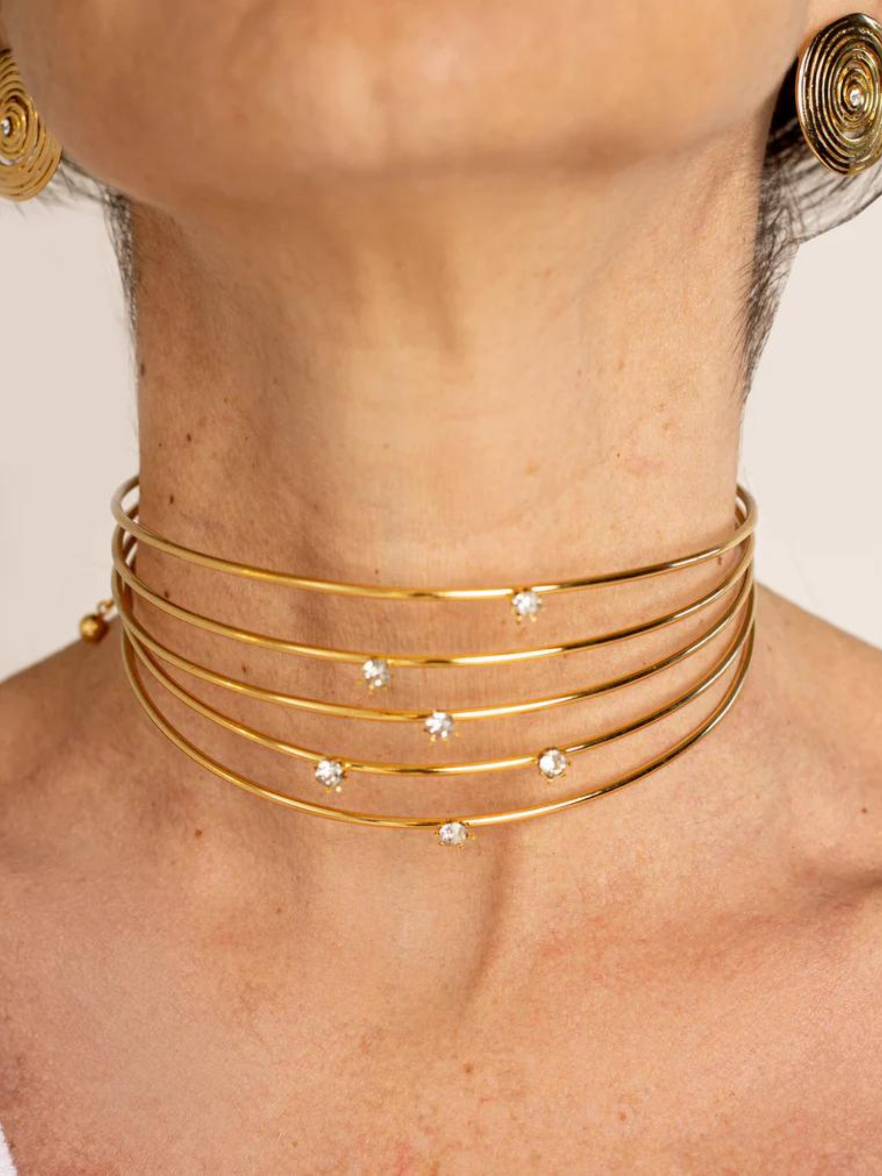 Thread Choker with Crystals