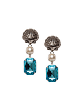 Silver Shell Earring with Aqua Stone