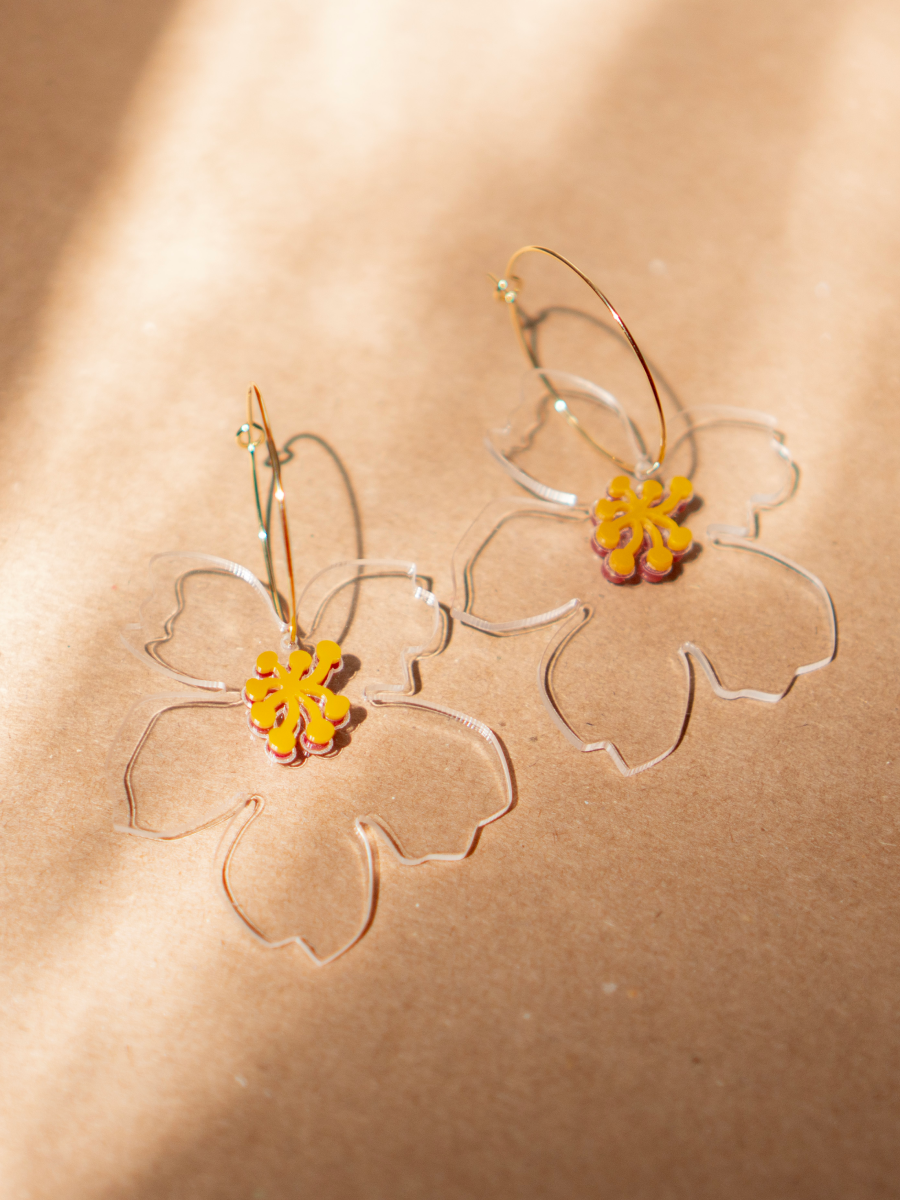 Amaryllis Flower Earring